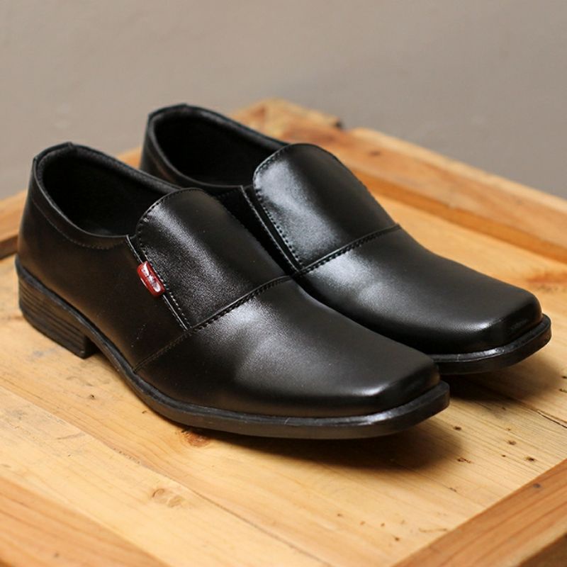 PANTOFEL CALM - EASTBROOK | Sepatu Kerja Pria Pantofel Non Tali Slop Formal Casual Original Murah