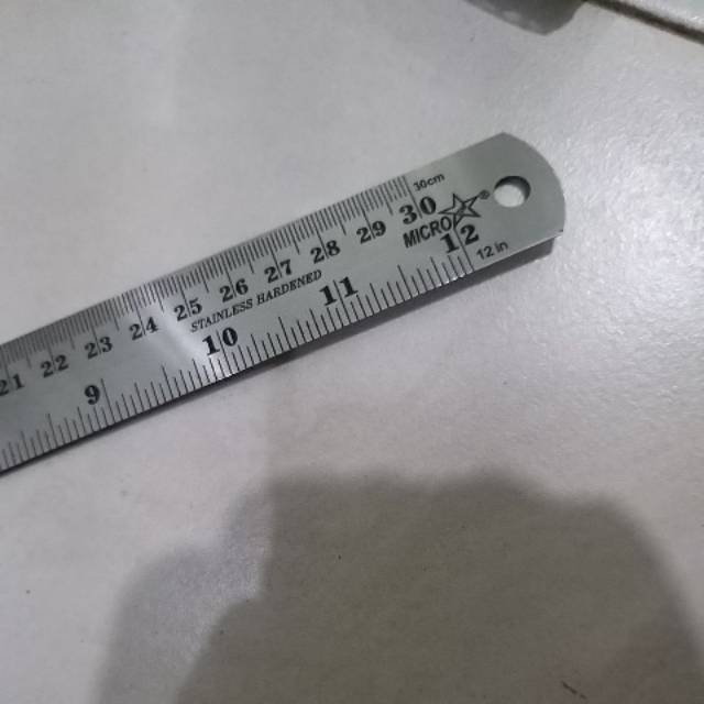 

Penggaris besi 30cm