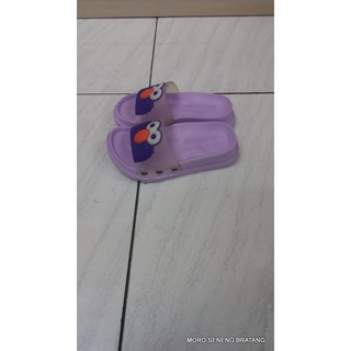  Sandal  selop  anak  perempuan TK DULUX 307D karakter ELMo  sz 