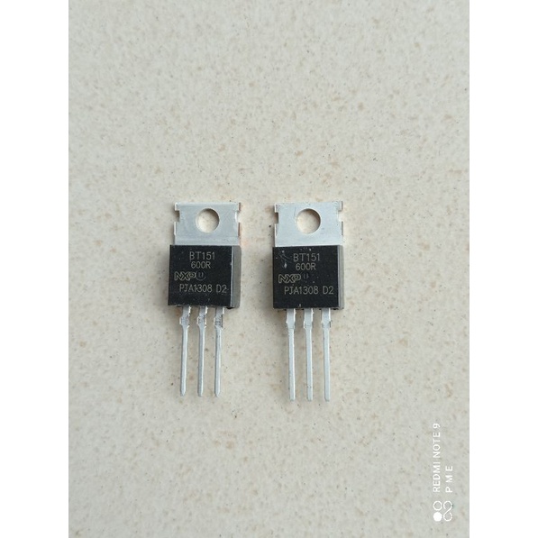 TRANSISTOR BT 151 600R