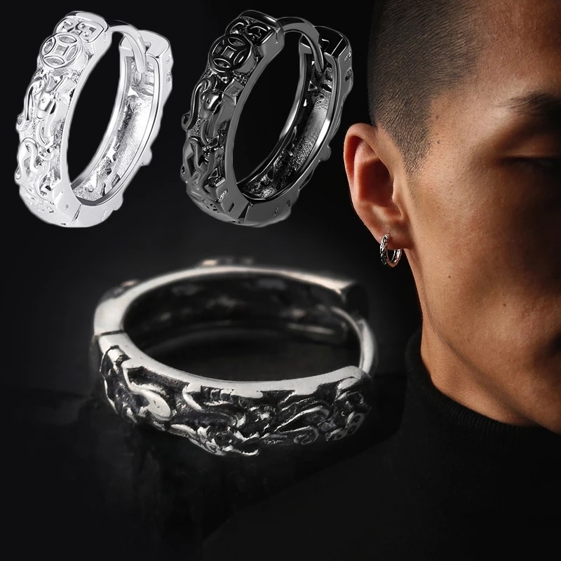 1 Pasang Anting Tusuk Bentuk Pixiu Untuk Unisex / Pria / Wanita