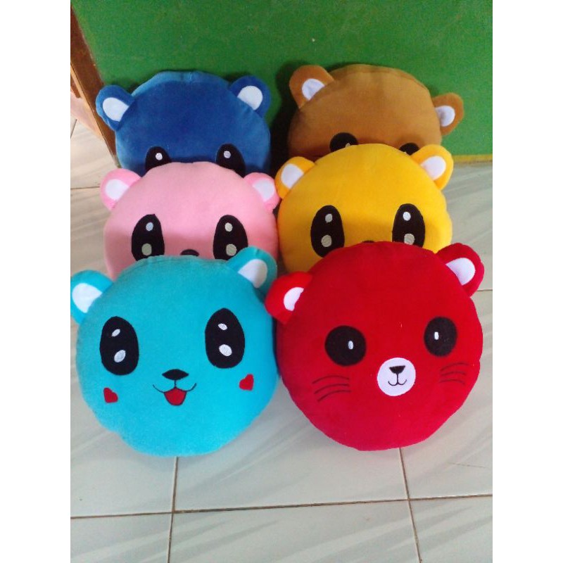 RB Bantal karakter boneka baby bus warna warni AST