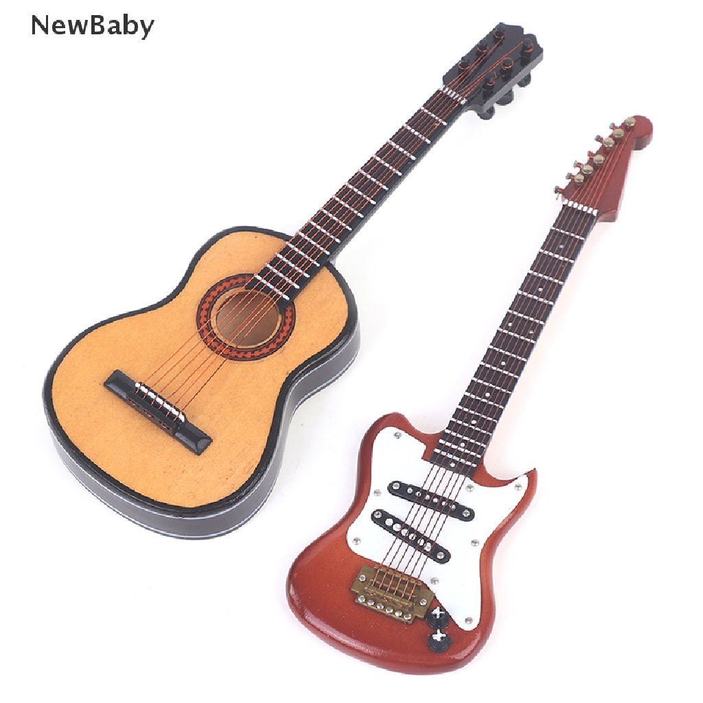 Mainan Miniatur Gitar Elektrik Bahan Kayu Skala 1: 6 Dengan Stand Untuk Aksesoris Rumah Boneka