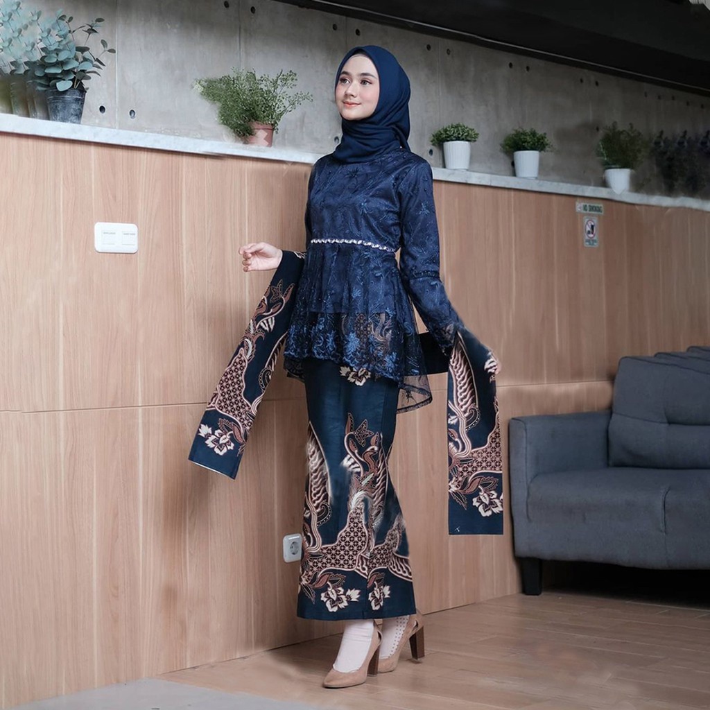 Kebaya Wanita Modern Kebaya Wisuda Kebaya Kondangan Harga Murah Berkualitas Kebaya Kiana Navy