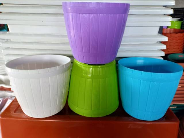 Pot bunga warna warni gentong kayu 19cm