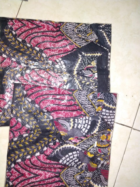 Batik Couple Keluarga Sania Ruffle Ori Ndoro Jowi Dnt Motif Madu Merah Termurah Di Shopee