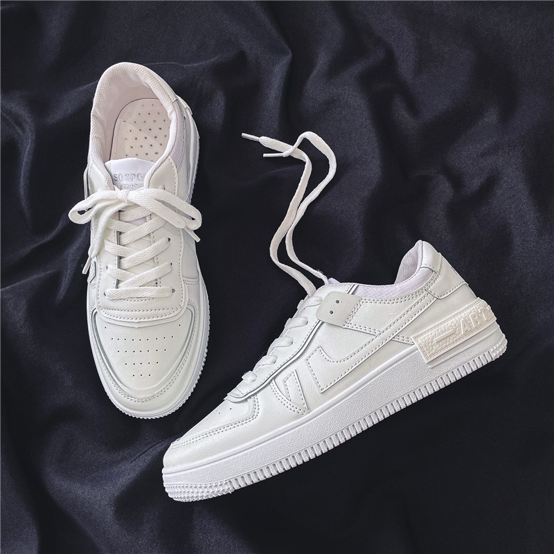 Mainland Sneakers Putih Pria Fashion Casual Outdoor Unisex KSR105