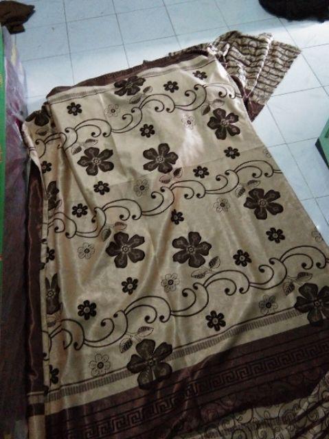 Gorden Hordeng Kilat Gold Korden Rumah