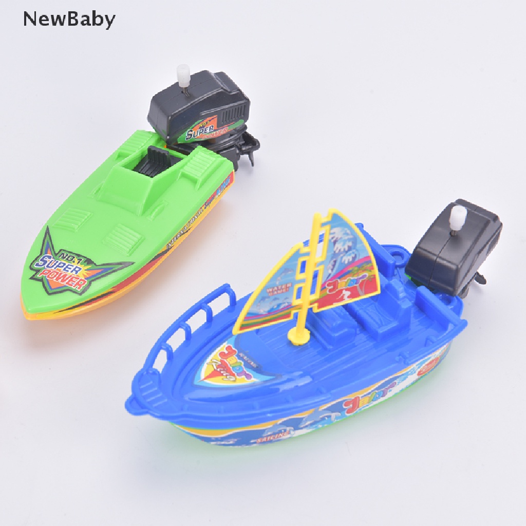 1pc Mainan Perahu Speed Boat Wind Up Mengapung Di Air Untuk Hadiah Anak Lakilaki