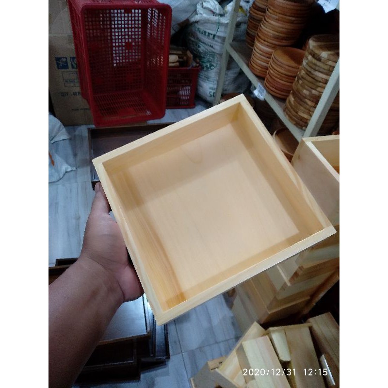 Baki Kayu / Tray Kayu / Nampan Kayu ukuran 20 x 20 x 5 Cm