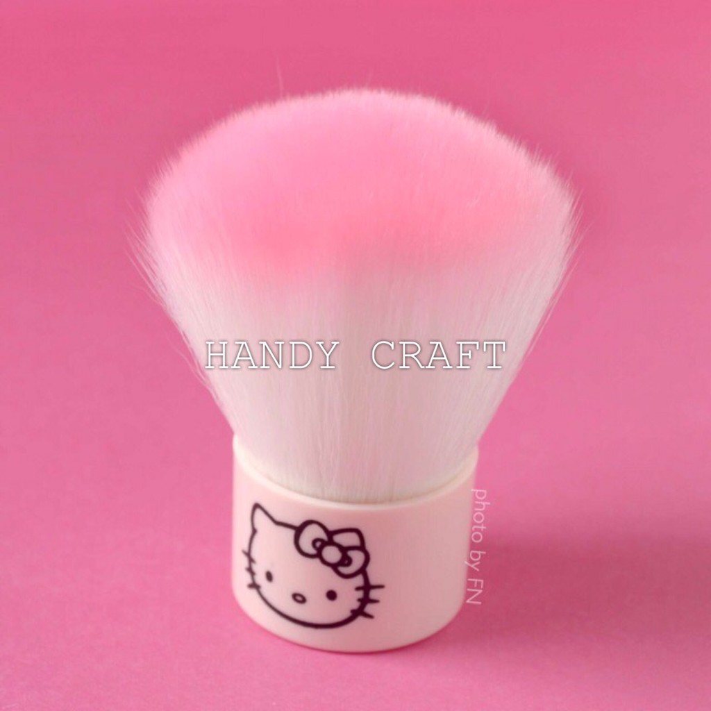 HK Pink Kabuki Brush / Hello Kitty Mushroom Brush / Kuas Kabuki Kitty