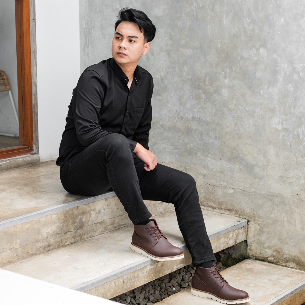 MARSEILLE BROWN ORIGINAL x LVNATICA Sepatu Boots Coklat Pria Casual Vintage Klasik Jalan Santai Hangout Kuliah Kerja Formal Boot Semi Kulit Premium Leather Classic Shoes Motor Bikers Touring Footwear Big Size Ukuran Besar Jumbo 44 Keren Terbaru Kekinian