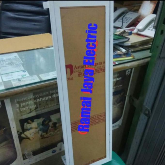 Produk Kap Lampu Tki Cover Acrilic 1X18Watt Philips Gilaa