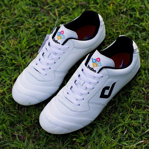 Babo Serenity R1 White, Sepatu Bola Kulit Asli, Bergaransi | Brand Lokal Indonesia