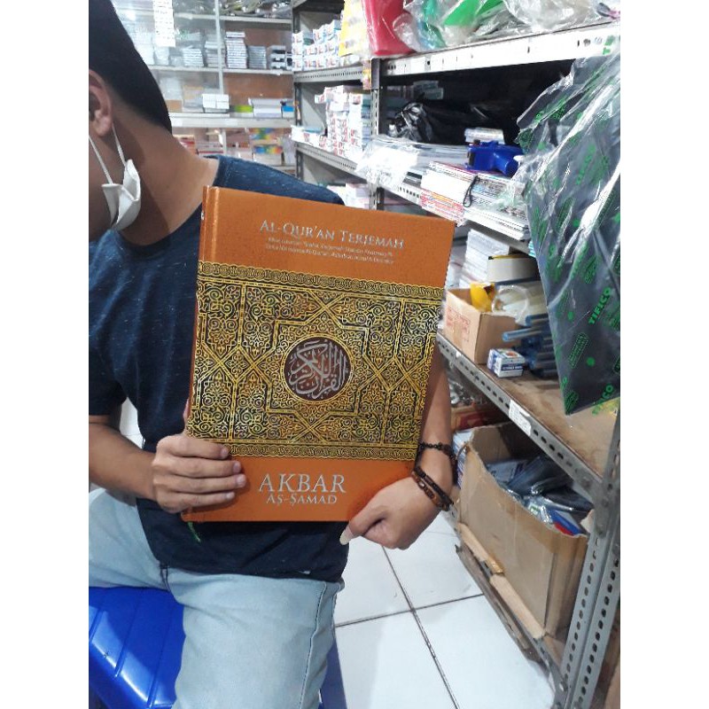 Quran terjemah Akbar as Samad ukuran jumbo. untuk lansia