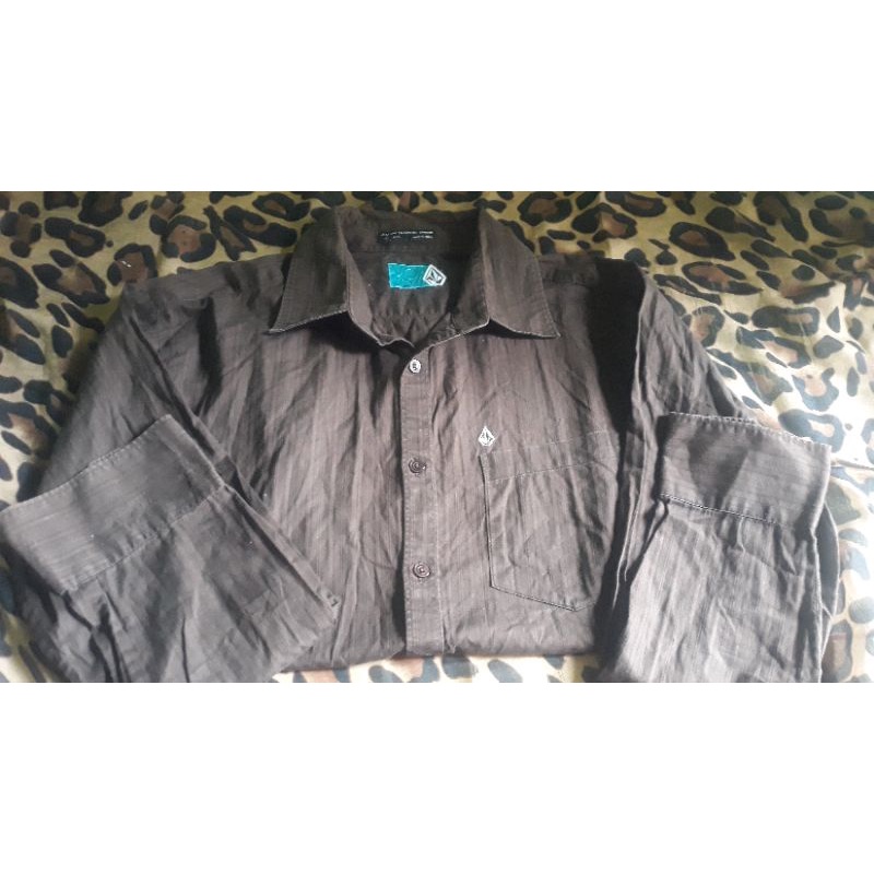 monza preloved second kemeja pria volcom original