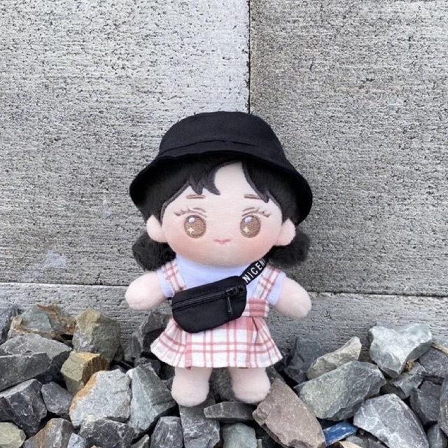 baca deskripsi  AESPA WINTER DOLL BONEKA KOREA