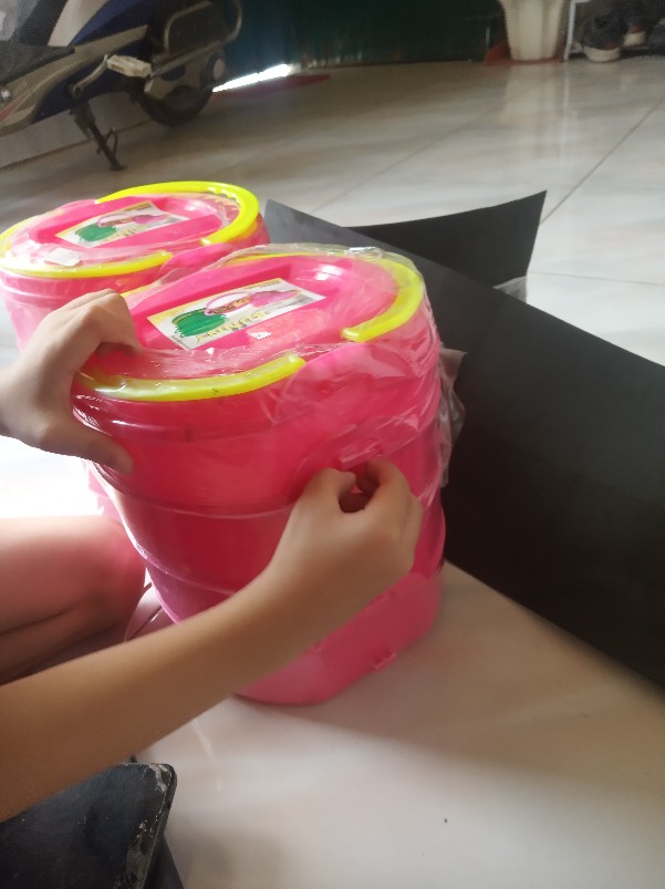 Rantang Susun Plastik Bunny Susun 2, 3, Dan 4 Rantang Makanan