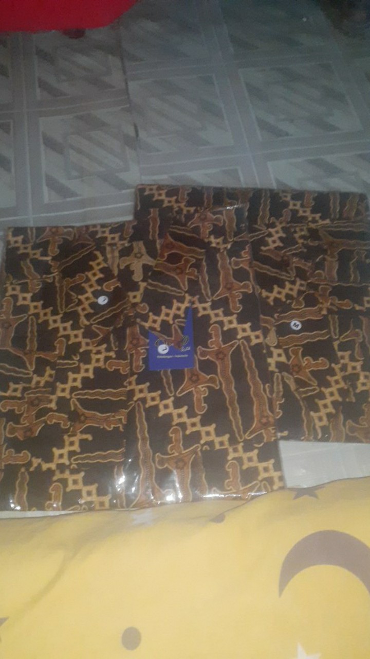 Batik Pria  Kemeja Seragam Motiif Terbaru 001  Batik Pekalongan