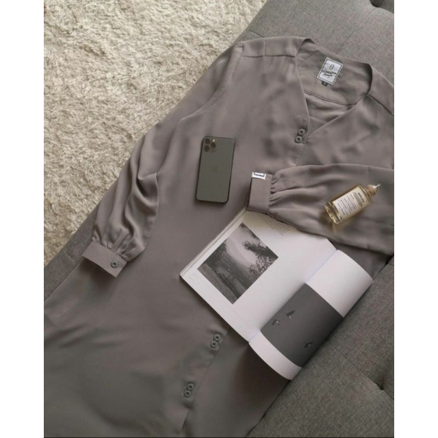 PRELOVED JAKSET STEEL GREY L (SOLD)