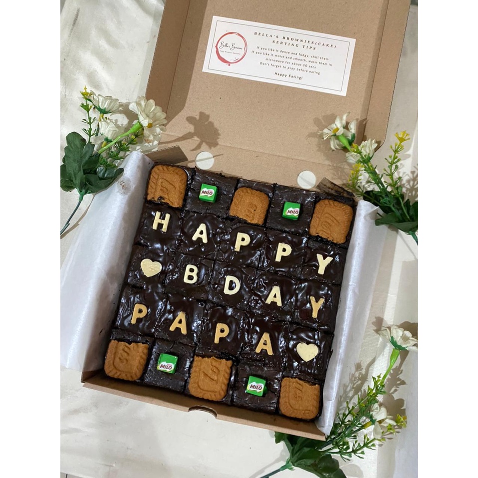 BROWNIES BELLA CUSTOMIZED FUDGY BROWNIES WITH TOPPINGS II New Year Hampers