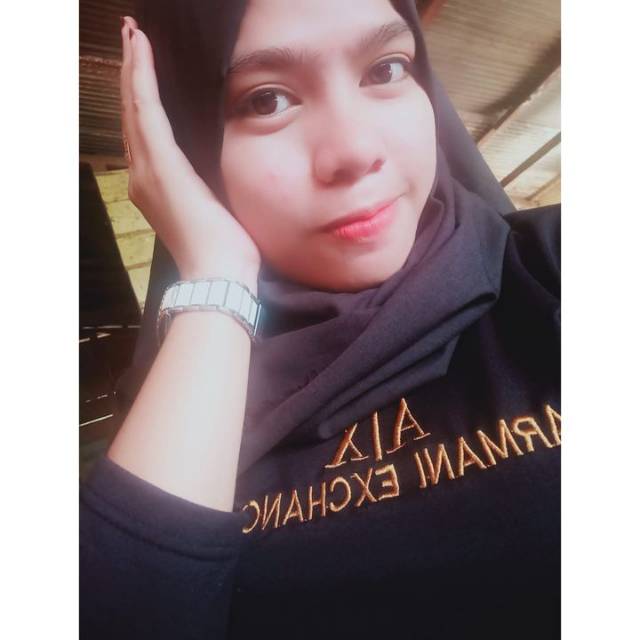 kamariah_devika120620