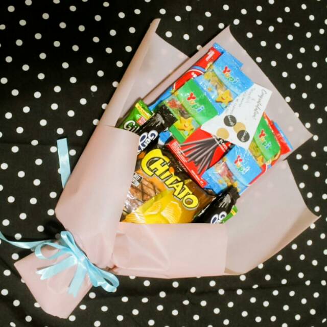 

Buket Snack Wisuda/ Ulangtahun/ Anniversary