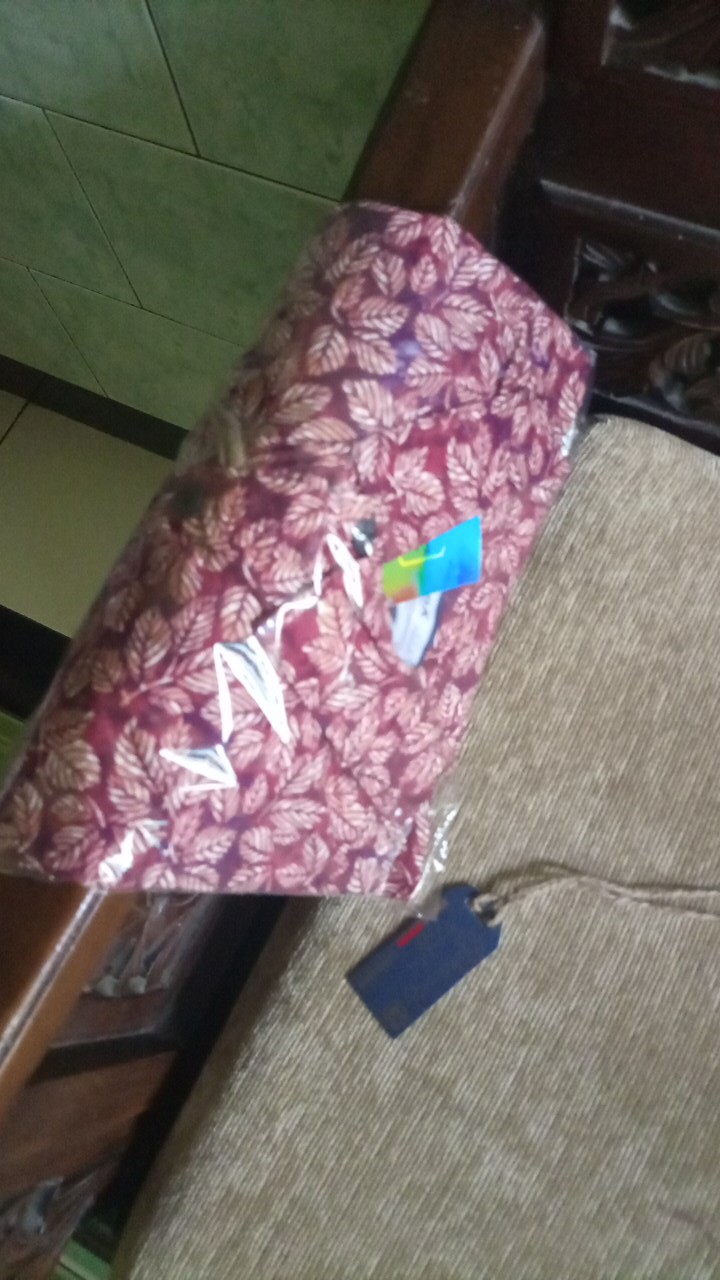 Kemeja Pria Emba Classic Original Lengan Pendek Nixon Red