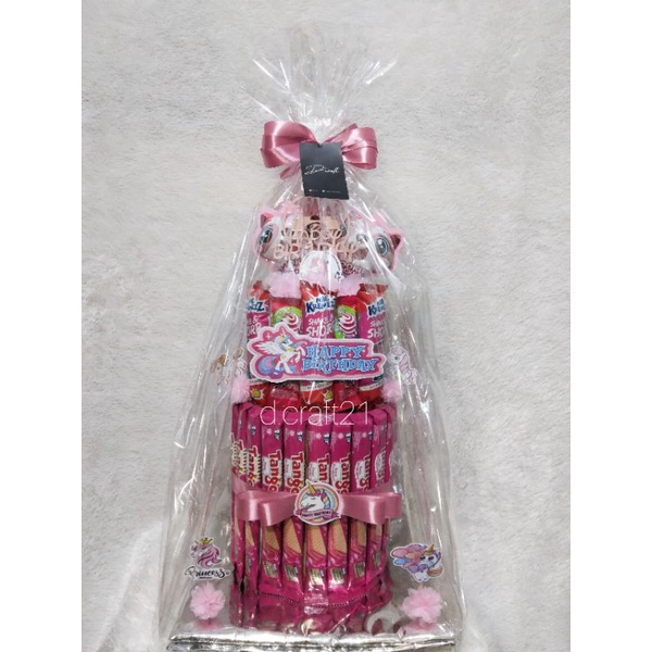 snack cake / cake tower unicorn