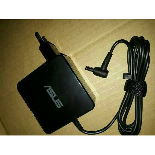 Adaptor charger ORIGINAL Asus X452 X452E X452EA Series 19V - 3.42a colok langsung