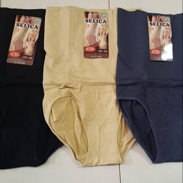 Selica korset segitiga