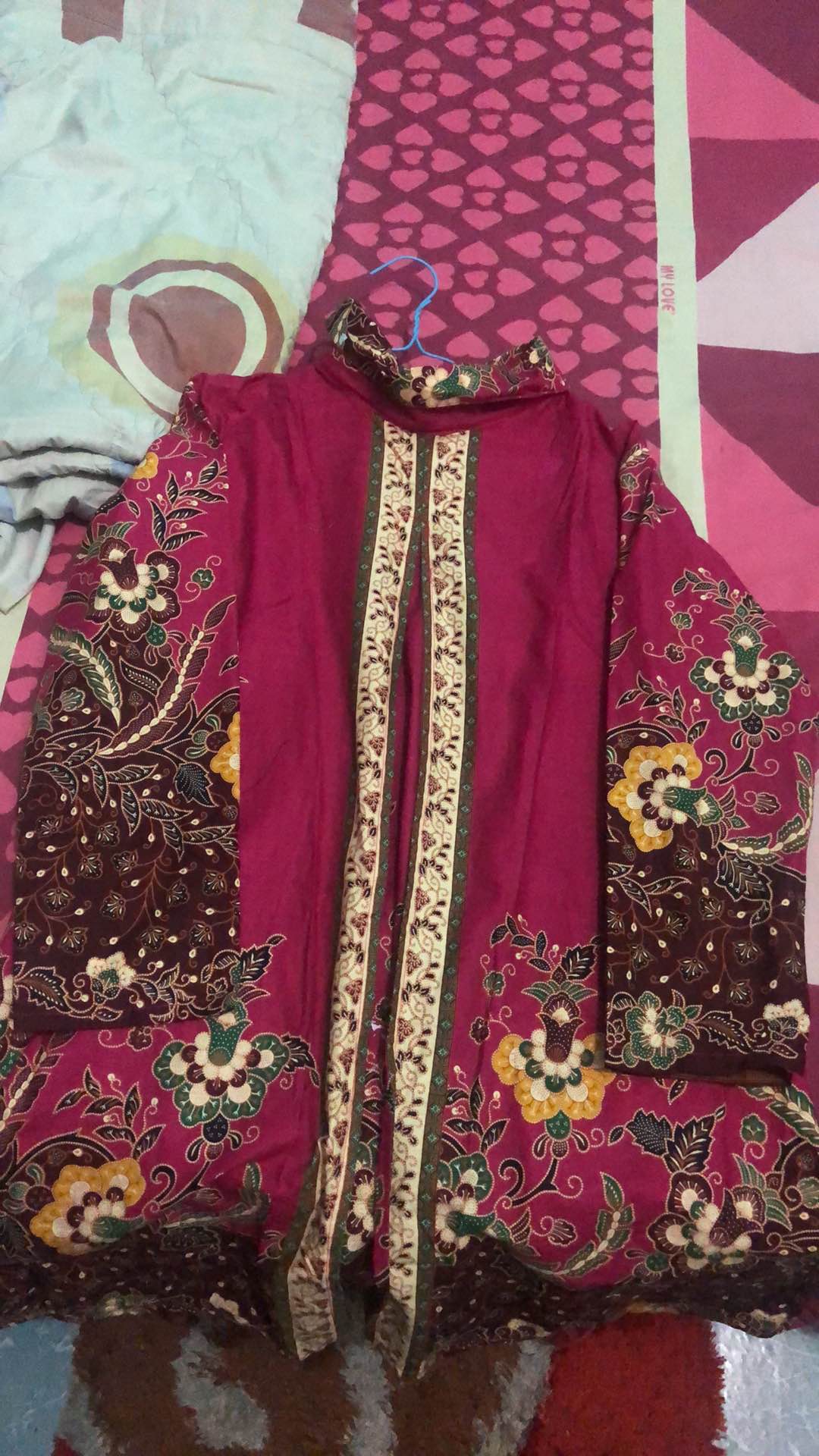 Grosir Terlaris Genes Jelita Tunic Navbor Yelbor Whitbor Creambor Tunik Batik Modern Hrb039