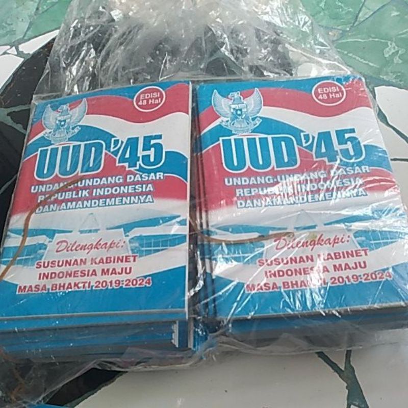 

UUD 45 Biasa reguler