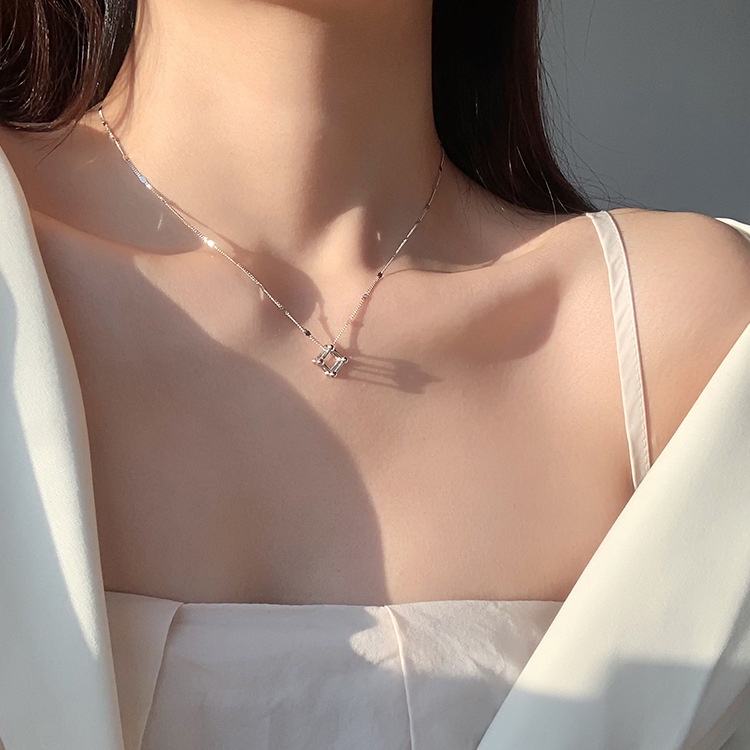 Geometric Cube Necklace Female Temperament Clavicle Chain Personality Trend Cold Wind Necklace