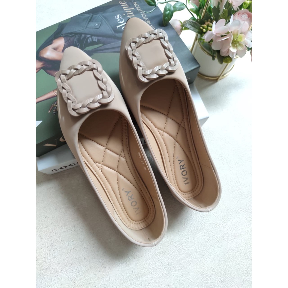 IVORY Sepatu Flat Wanita Import 999-51 Hitam