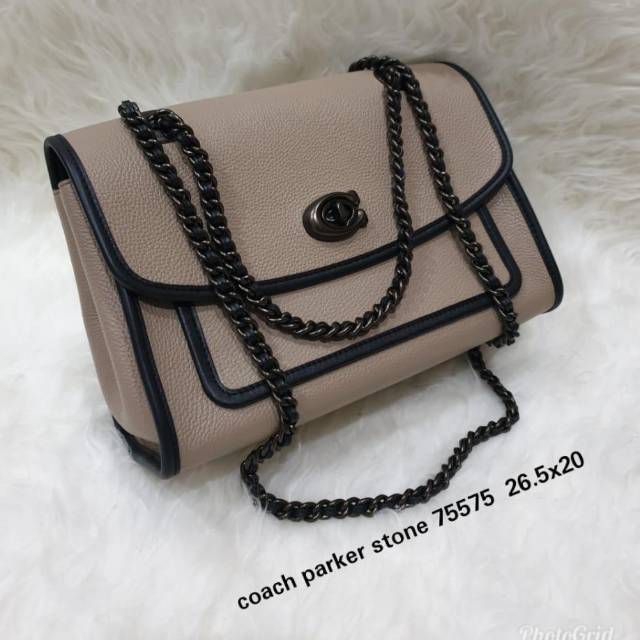pebble leather shoulder bag