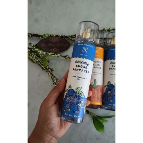 BATH AND BODY WORKS COOKIES COLLECTION ( BLUEBERRY SUGAR PANCAKES )