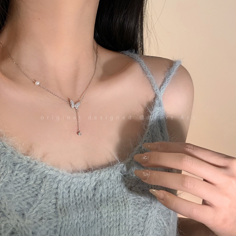 AY(CN) Kalung Rantai Choker Liontin Kupu-Kupu Hias Kristal Mutiara Warna Silver Untuk Wanita