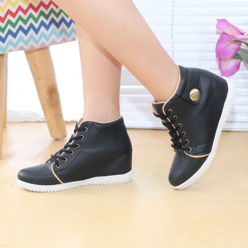 sepatu boots wedges bsr 06