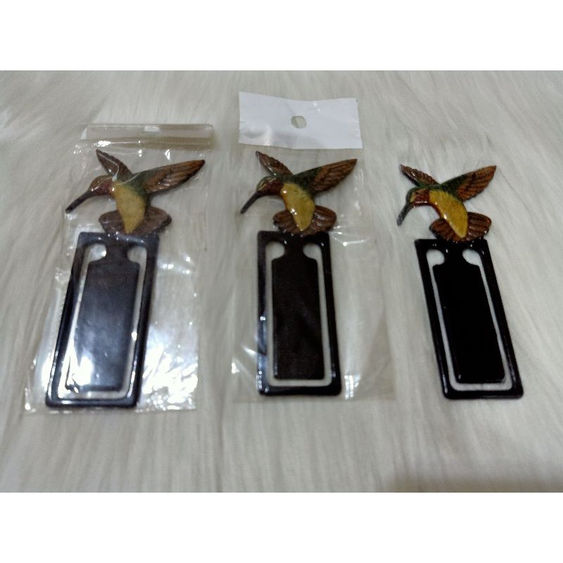 

Pembatas Buku Bookmark Motif Burung