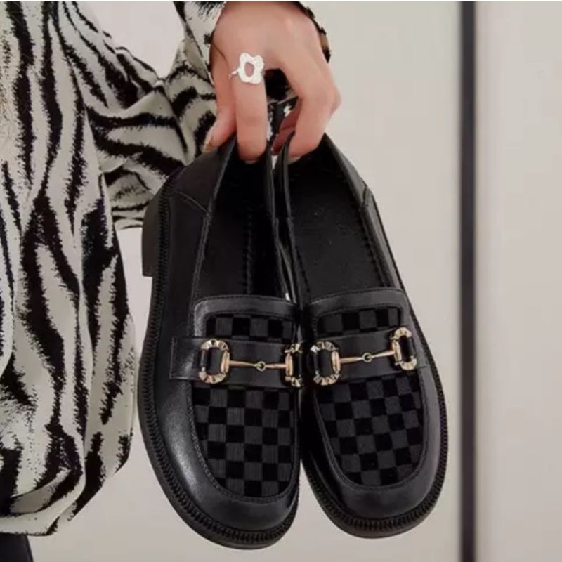 Sepatu Docmart Wanita Terbaru Fashion Import Quality 1909 Sepatu Flat Loafers Black Kasual Remaja Sekolah Viral Kekinian Hak Datar korean Style 8045 Bisa Cod