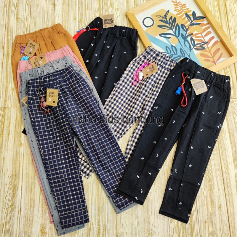 Celana Anak Perempuan Zara Kotak Impor Stret 6-14th  Termurah