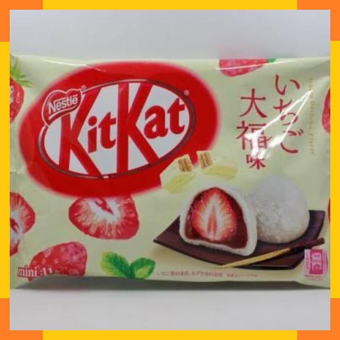 

KitKat Kit Kat Mochi Strawberry Japan Snack Ichigo Daifuko Snek Jepang