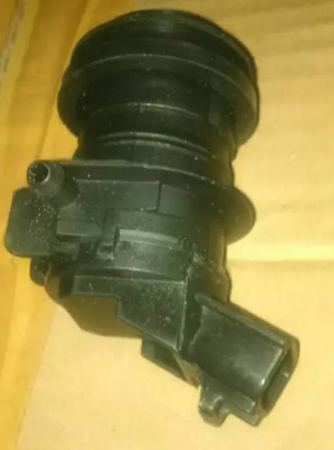 Motor Washer /Dinamo Dynamo Penyemprot Air Ke Kaca. Pump. Avanza / Xenia / Terios / Rush Belakang