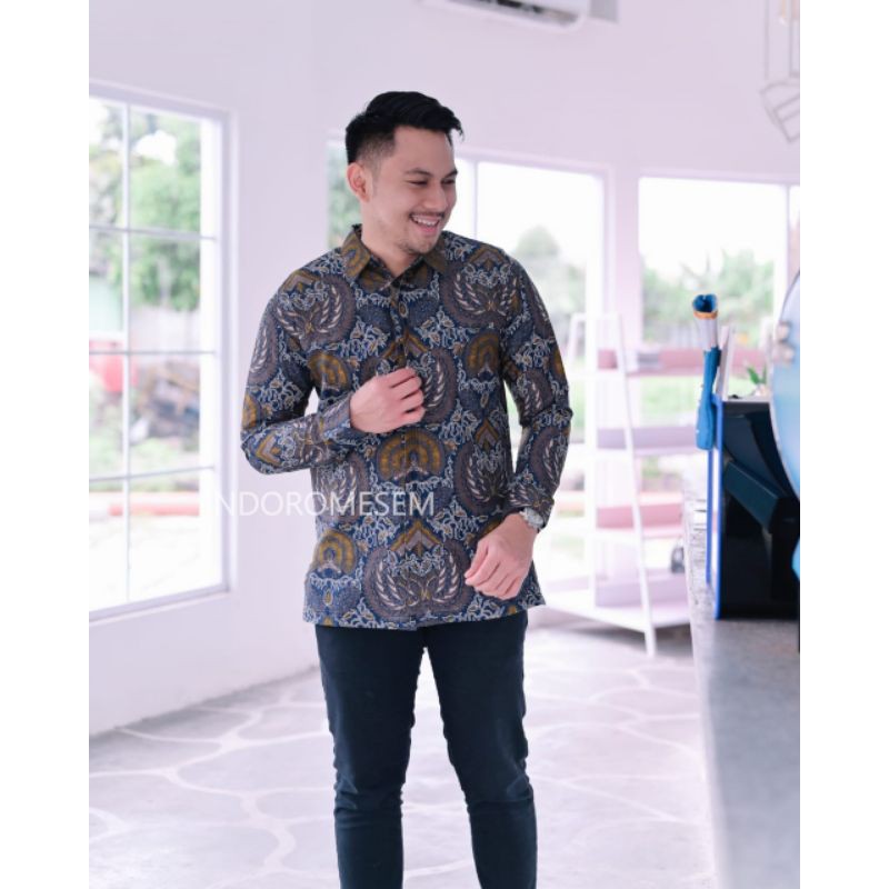 KEMEJA BATIK PREMIUM Batik lengan panjang gondrowaru navy katun halus baturaden reguler fit