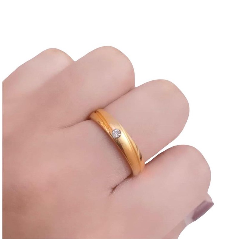 cincin titanium//cincin perhiasan//cincin tunangan//cincin