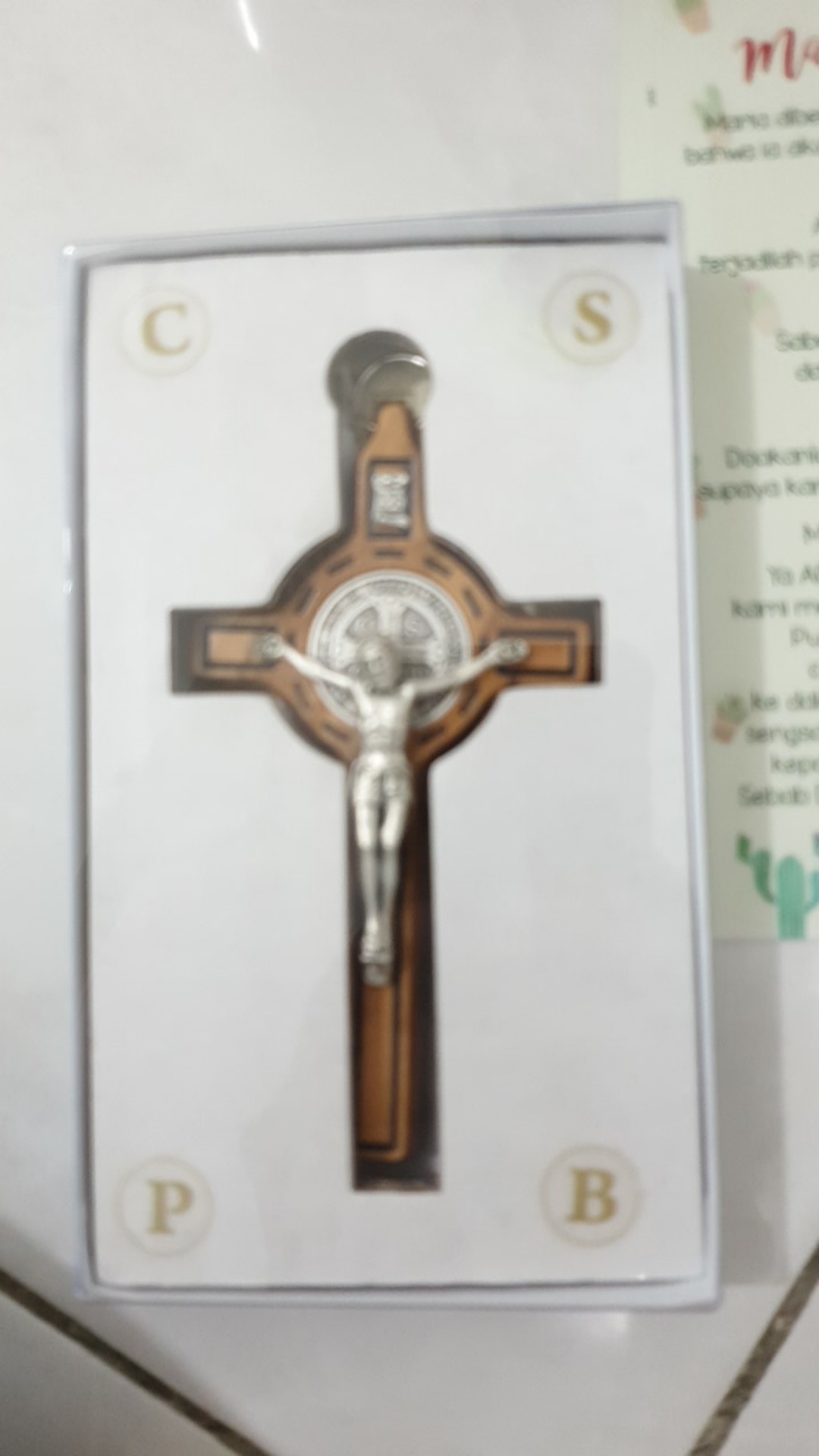 Salib Bandul Kayu Olive - St.benedict - Katolik