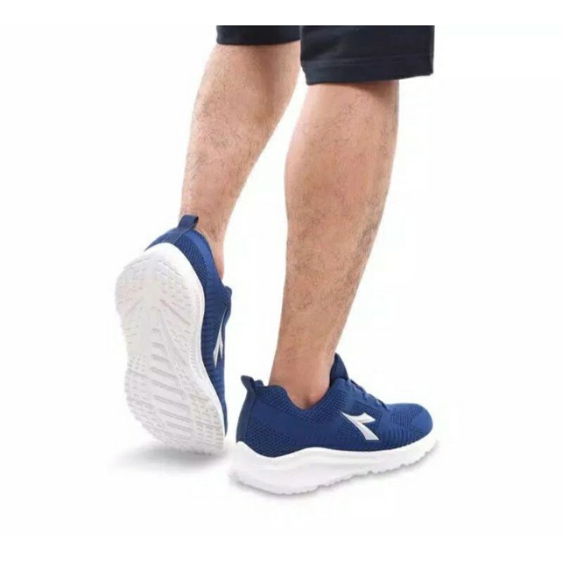 sepatu diadora running joule navy original