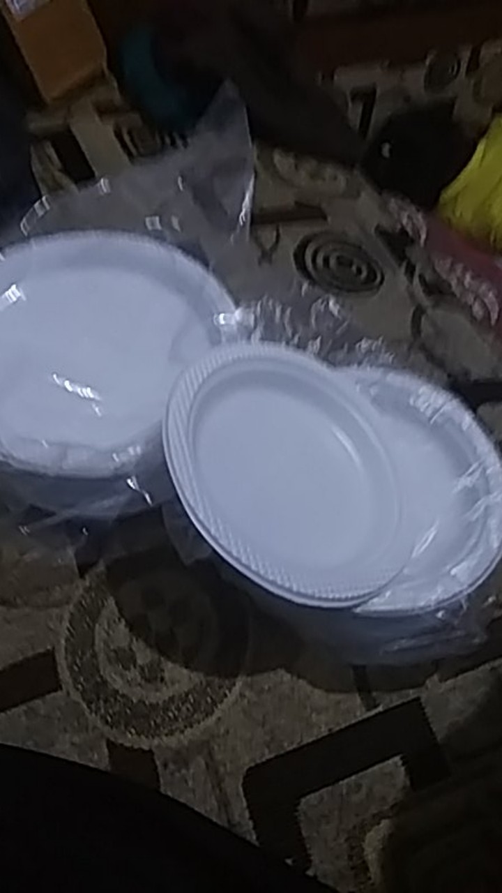 @50pcs Piring Plastik P7 Ukuran Sedang / Piring Pesta Sekali Pakai Putih Susu