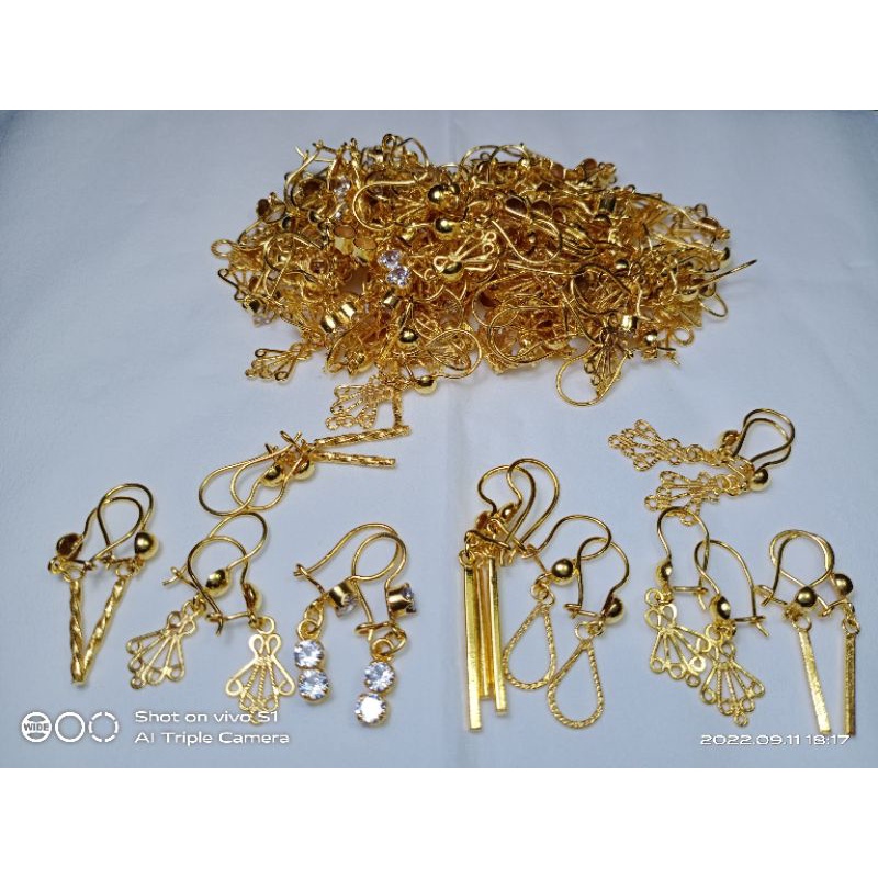 anting lapis mas kristal